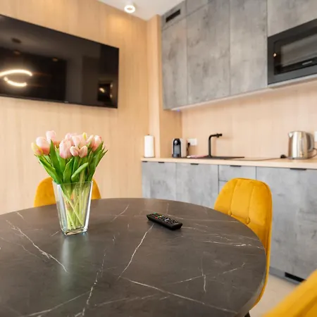 Apartment Z Tarasem Morska 6 50m Do Morza Rewal